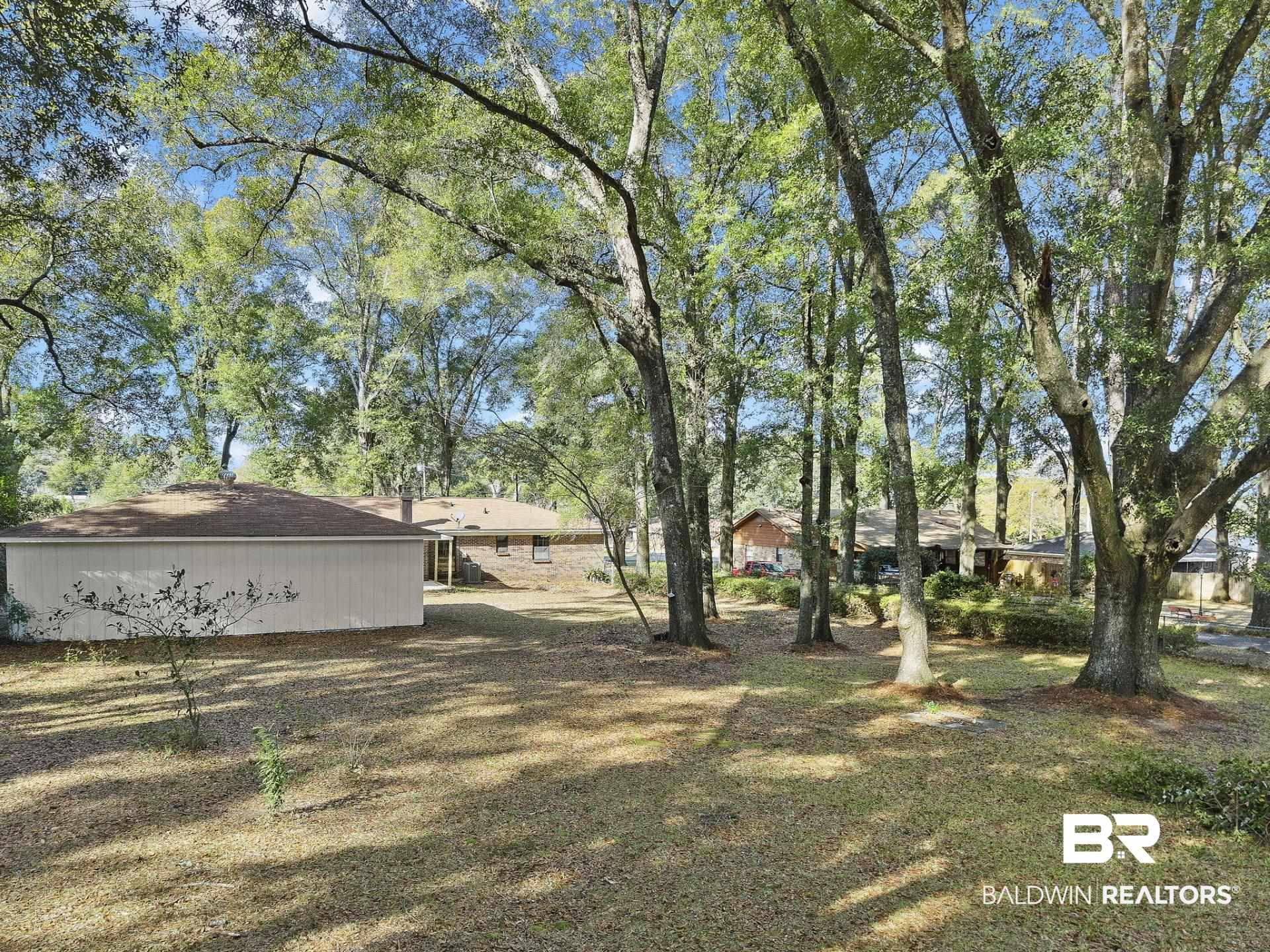 3270 Graham Road North Mobile, AL 36618 - Photo 53 of 54 View of yard