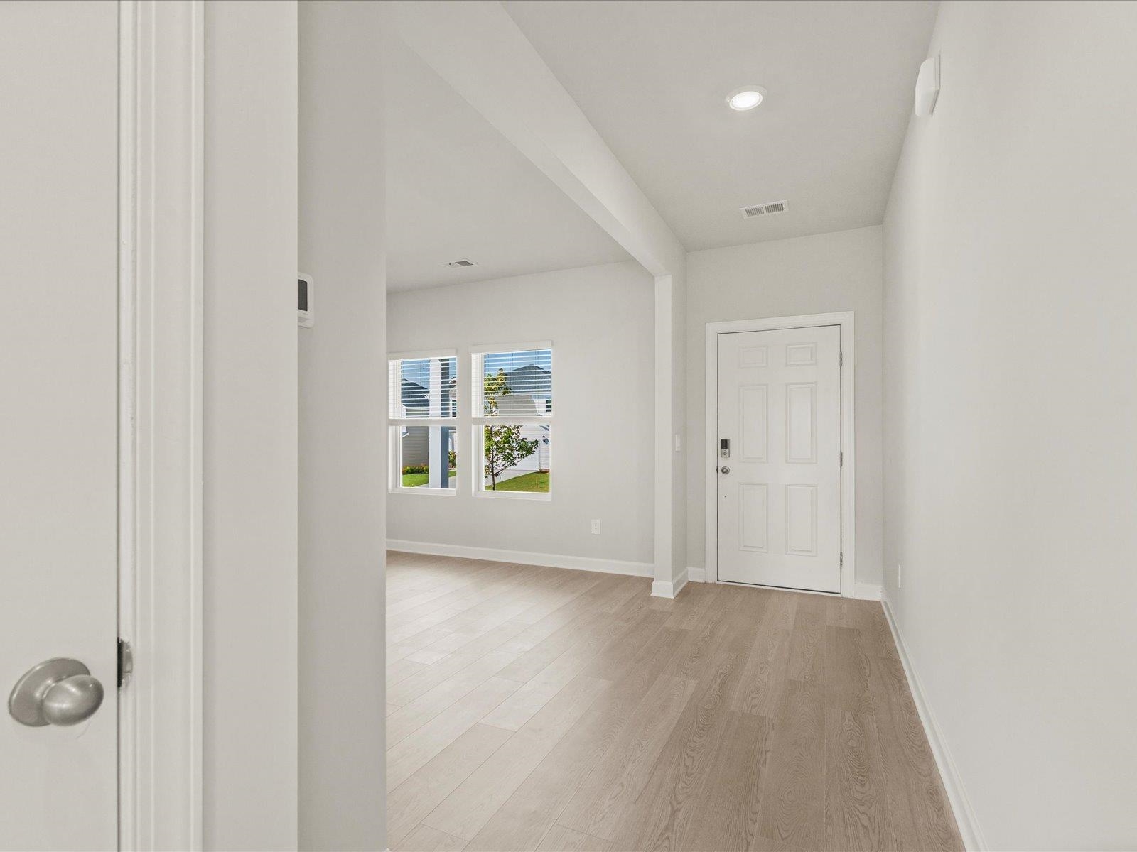 175 Lavinia Circle Duncan, SC 29334 - Photo 2 of 36