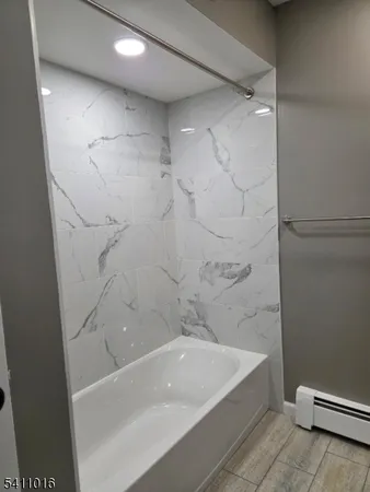 $2,350 | 645 Cricket Lane, Woodbridge, NJ 07095