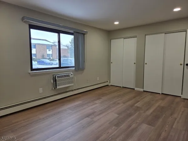 $2,350 | 645 Cricket Lane, Woodbridge, NJ 07095
