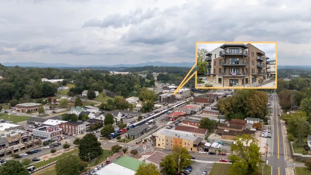 $750,000 | 116 West Main Street, Blue Ridge, GA 30513