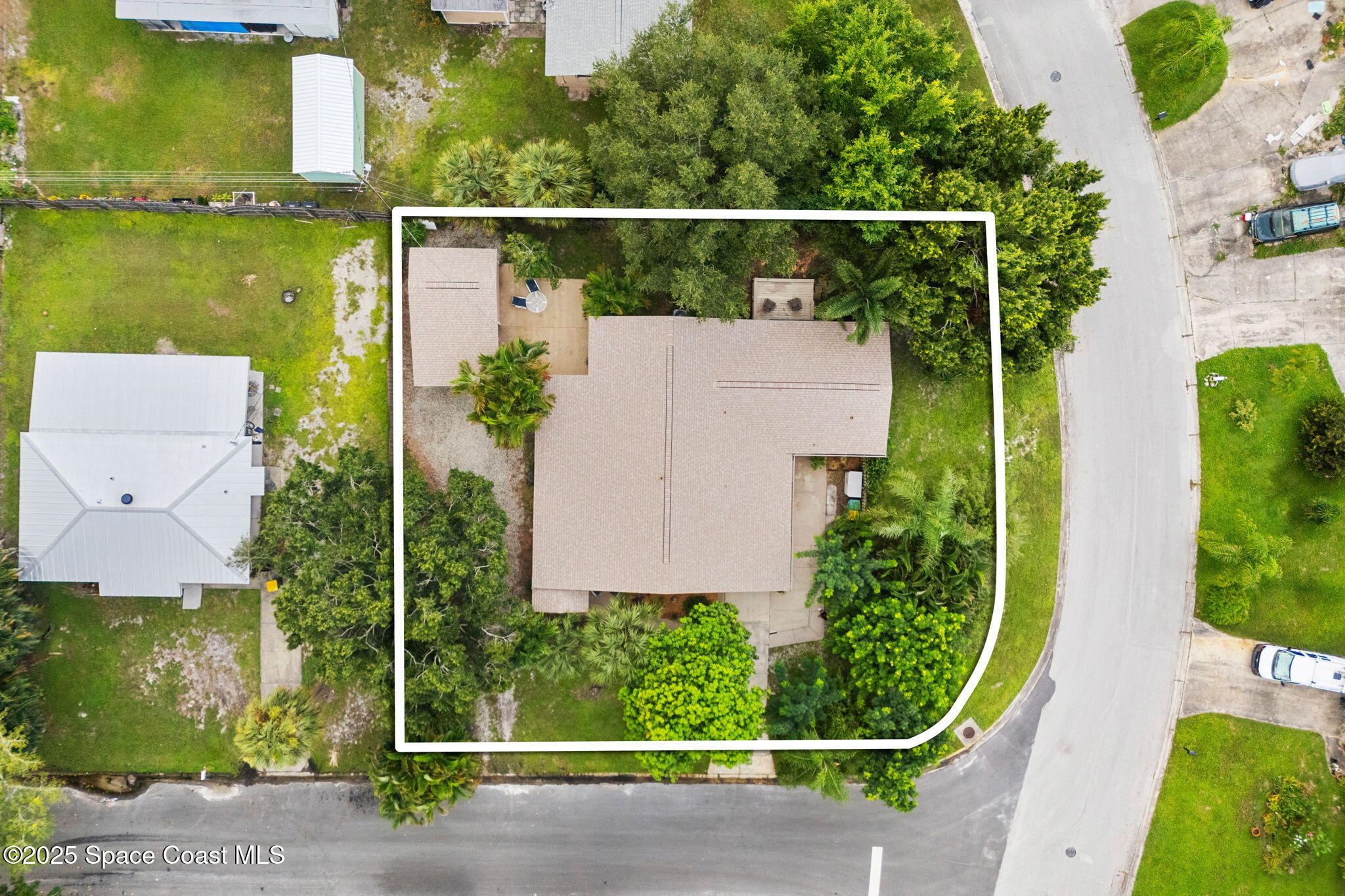 2902 Emory Street Melbourne, FL 32901 - Photo 2 of 46 an aerial view of a house having garden space
