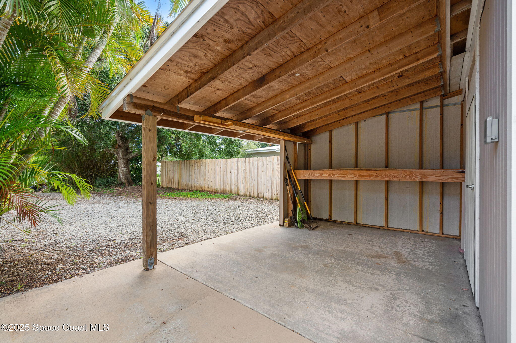 2902 Emory Street Melbourne, FL 32901 - Photo 28 of 46 a view of a backyard of a house
