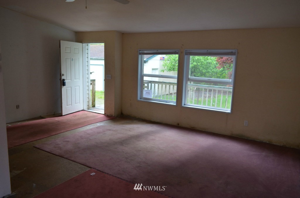 4269 Cody Road Blaine, WA 98230 - Photo 4 of 13
