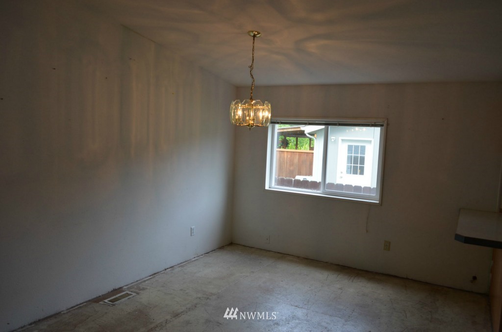 4269 Cody Road Blaine, WA 98230 - Photo 5 of 13