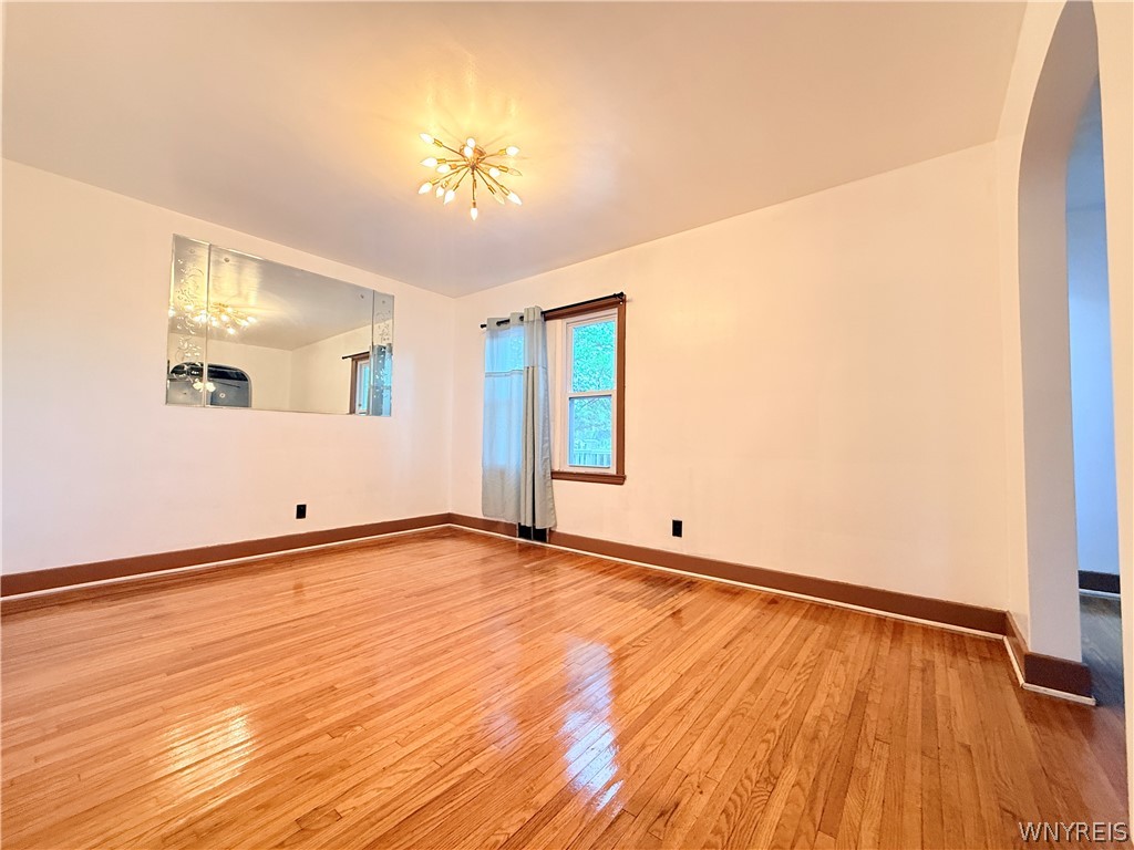 2410 Harlem Road Cheektowaga, NY 14225 - Photo 23 of 50