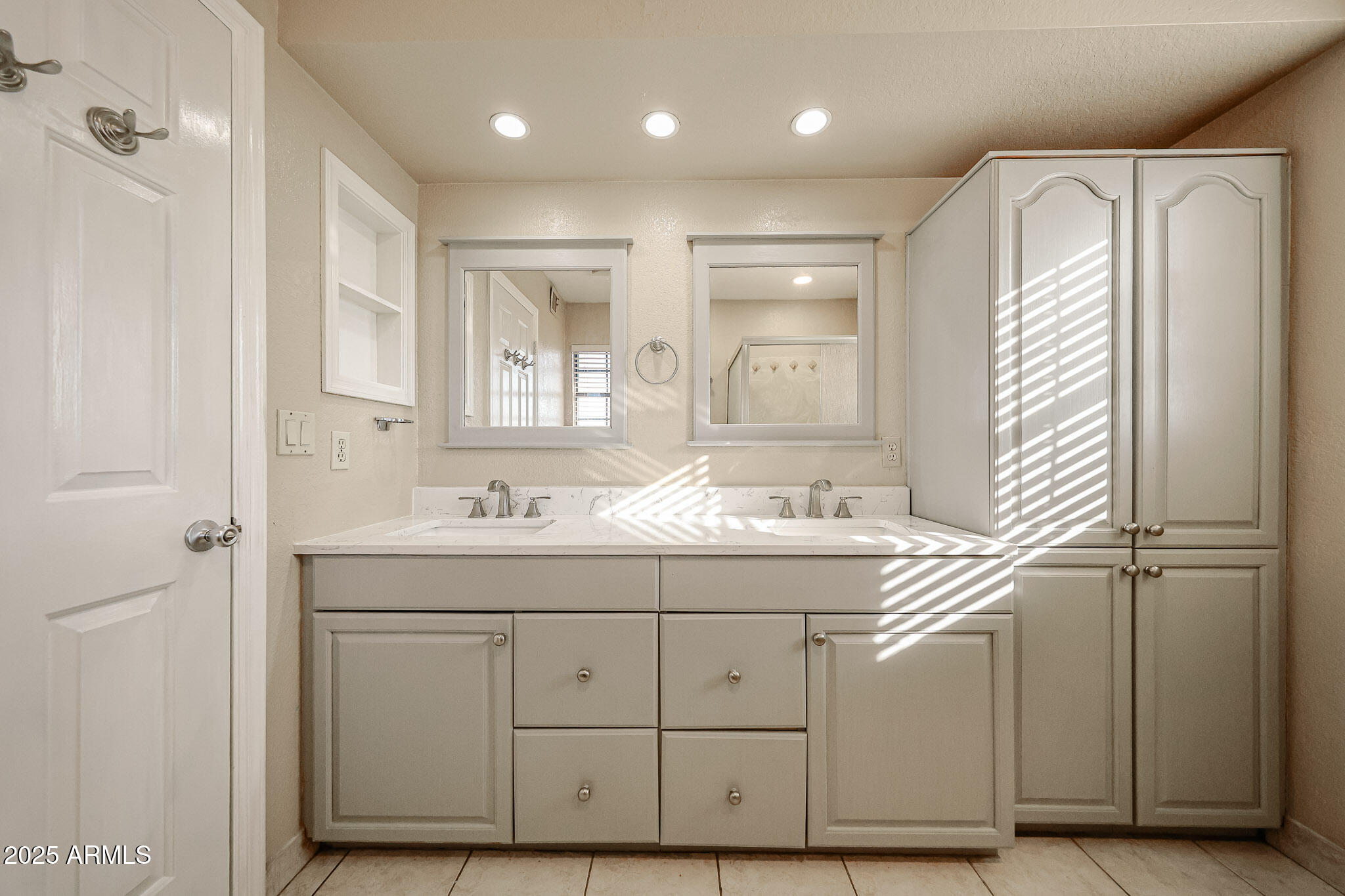 5440 West Beryl Avenue Glendale, AZ 85302 - Photo 17 of 22 B (47)