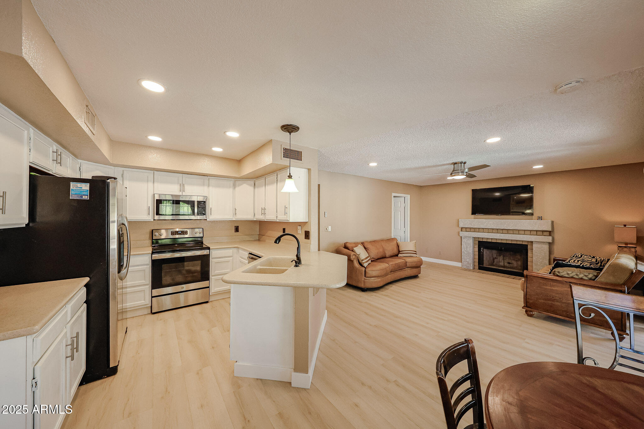 5440 West Beryl Avenue Glendale, AZ 85302 - Photo 8 of 22 B (16)