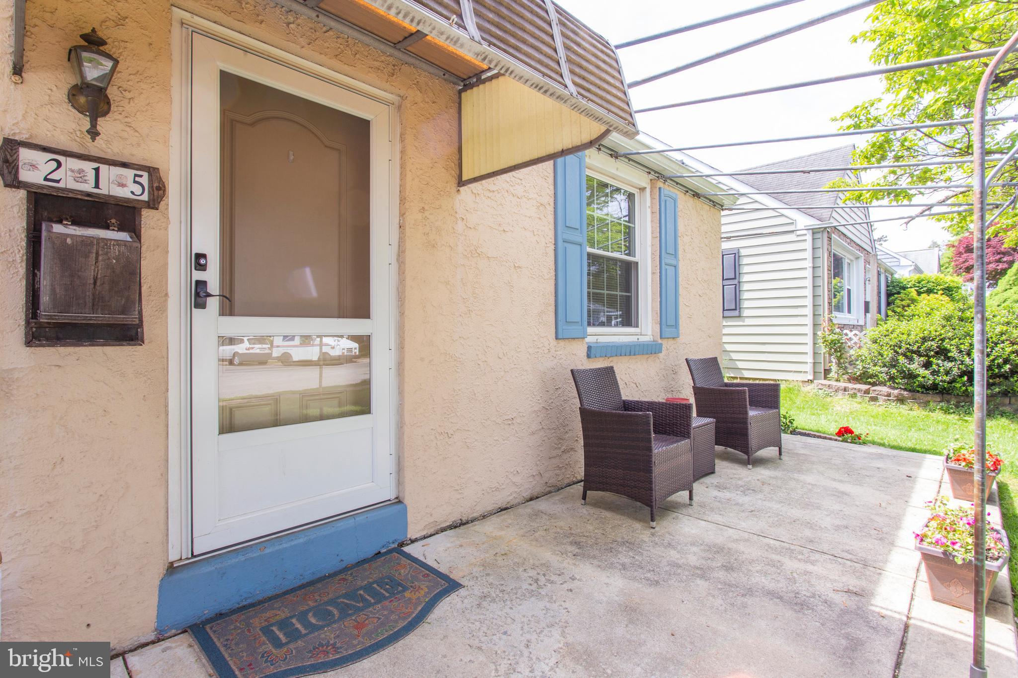 215 Rolling Road Broomall, PA 19008 - Photo 2 of 36 Front porch