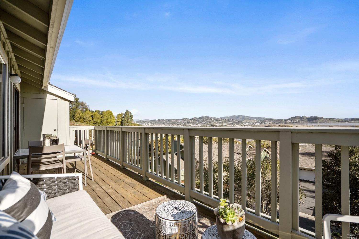 30 Laurel Drive Corte Madera, CA 94925 - Photo 17 of 32