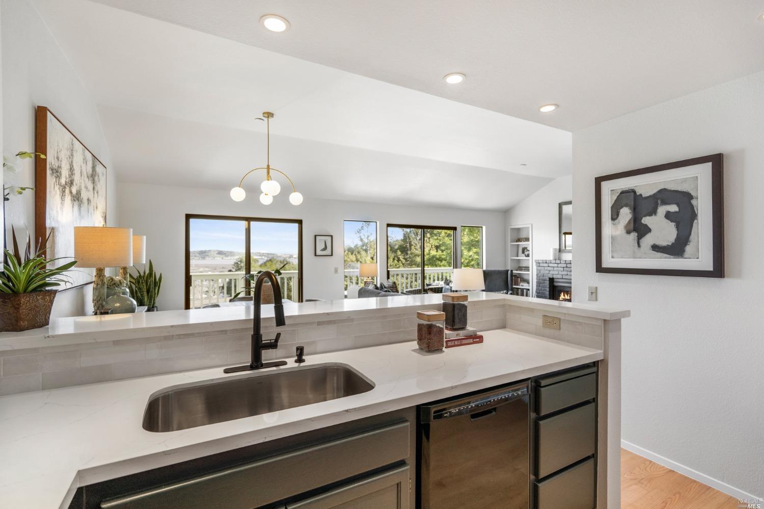 30 Laurel Drive Corte Madera, CA 94925 - Photo 3 of 32