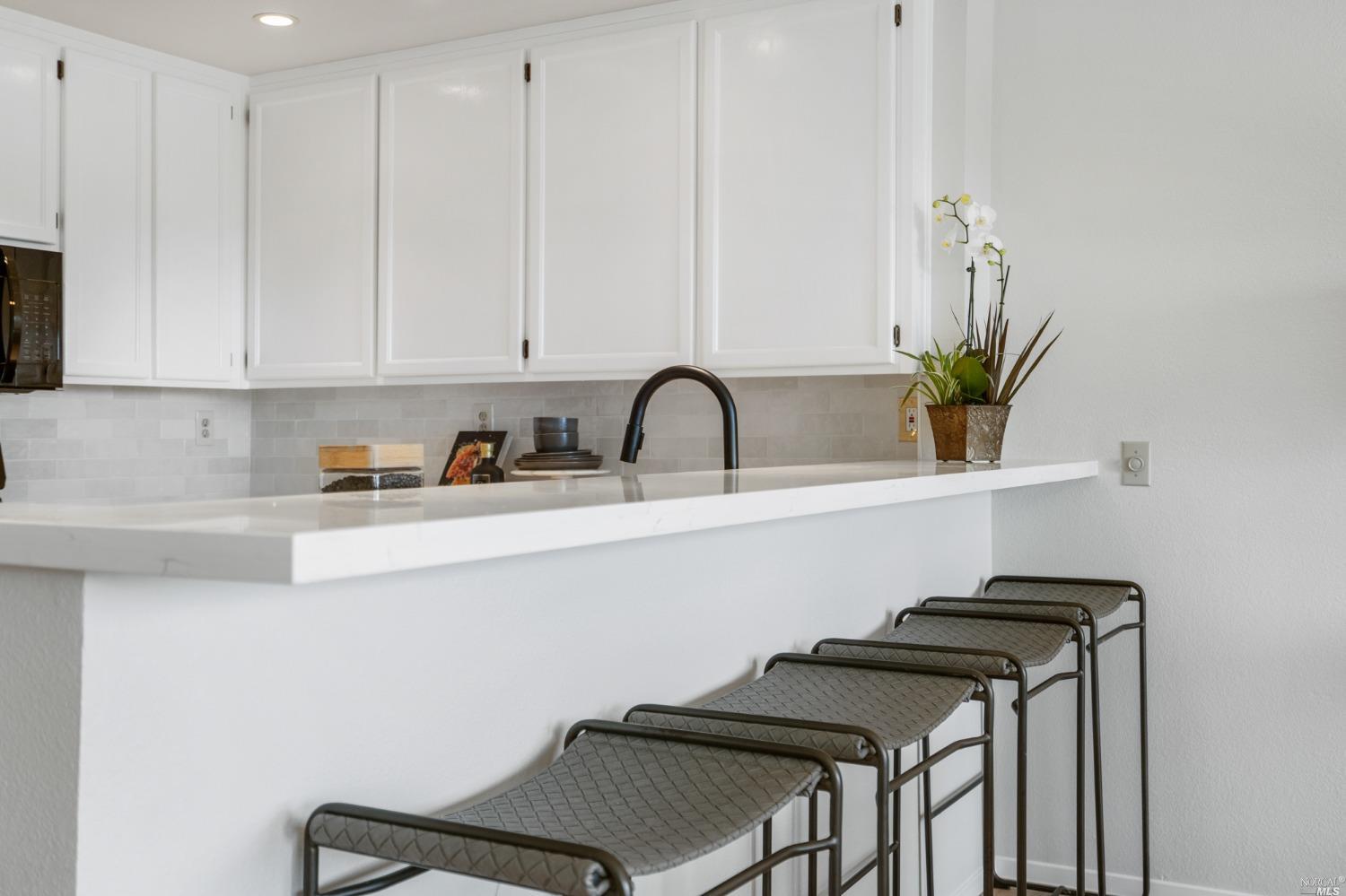 30 Laurel Drive Corte Madera, CA 94925 - Photo 5 of 32