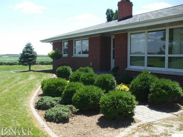 5605 Dale Road Minier, IL 61759 - Photo 2 of 12