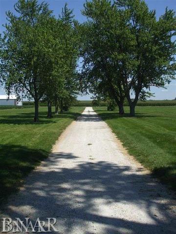 5605 Dale Road Minier, IL 61759 - Photo 3 of 12