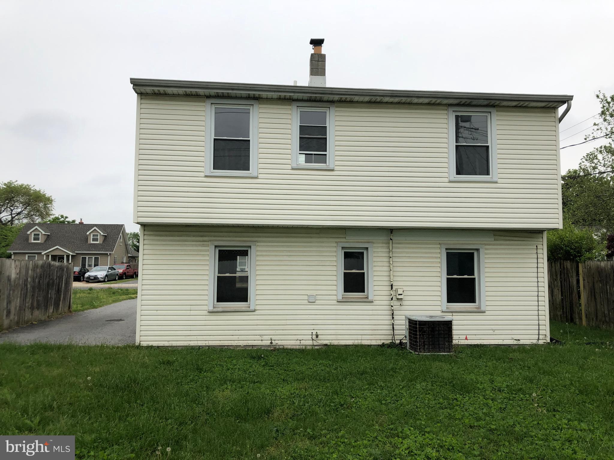 3411 Sollers Point Road Dundalk, MD 21222 - Photo 3 of 16