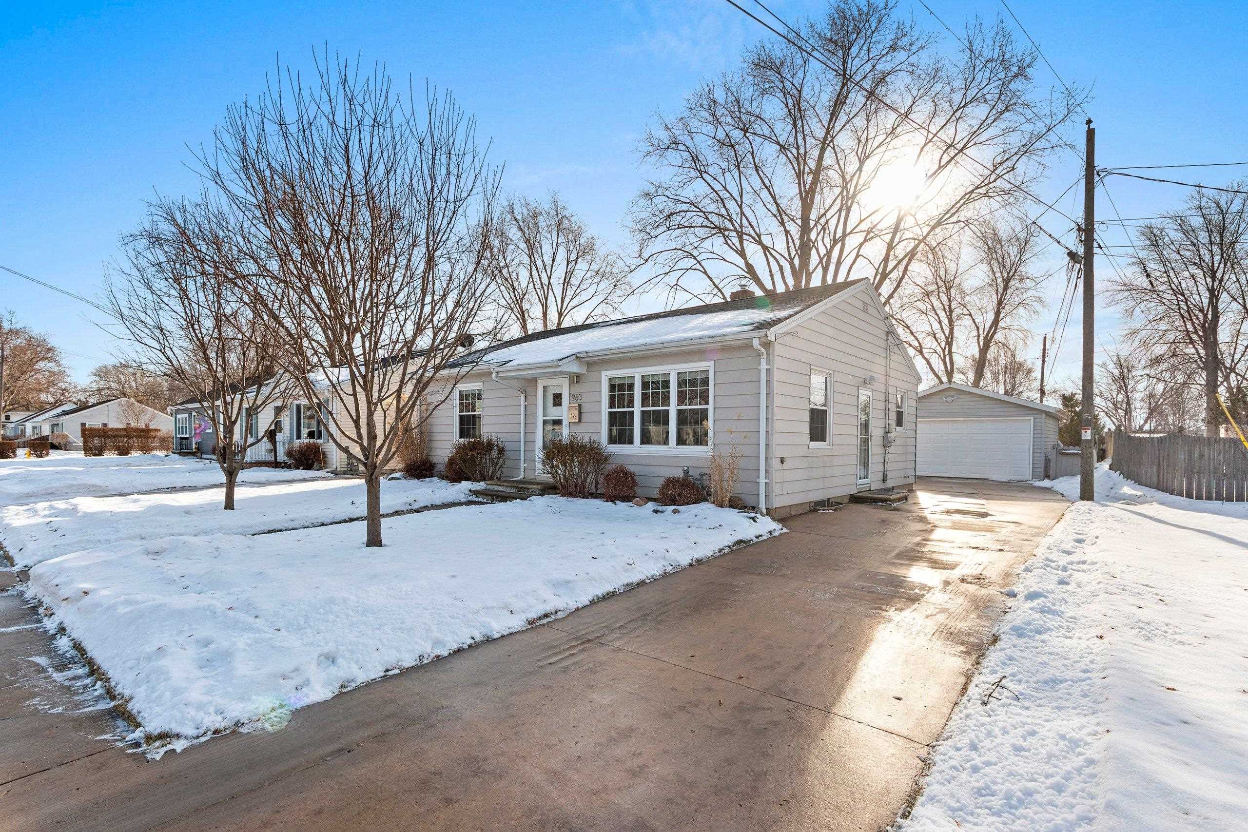 963 Liberty Street Green Bay, WI 54304 - Photo 31 of 37