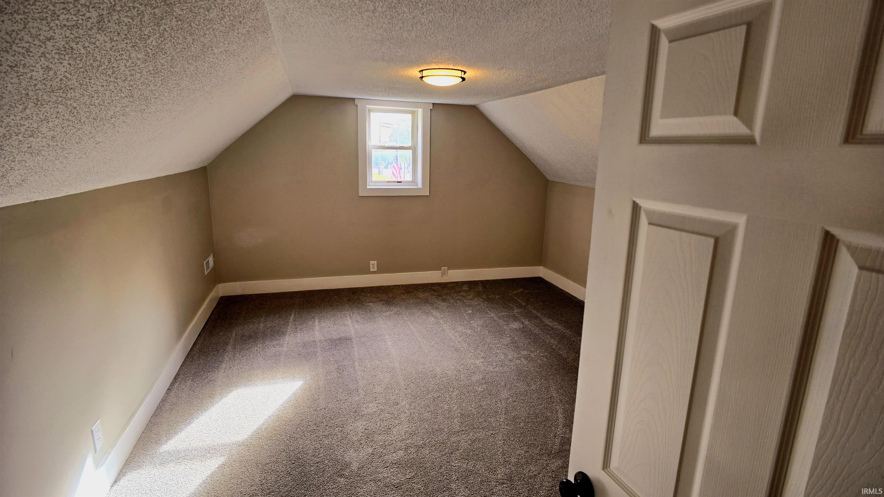 1401 North Quarry Road Marion, IN 46952 - Photo 29 of 34 Gallery Image 29
