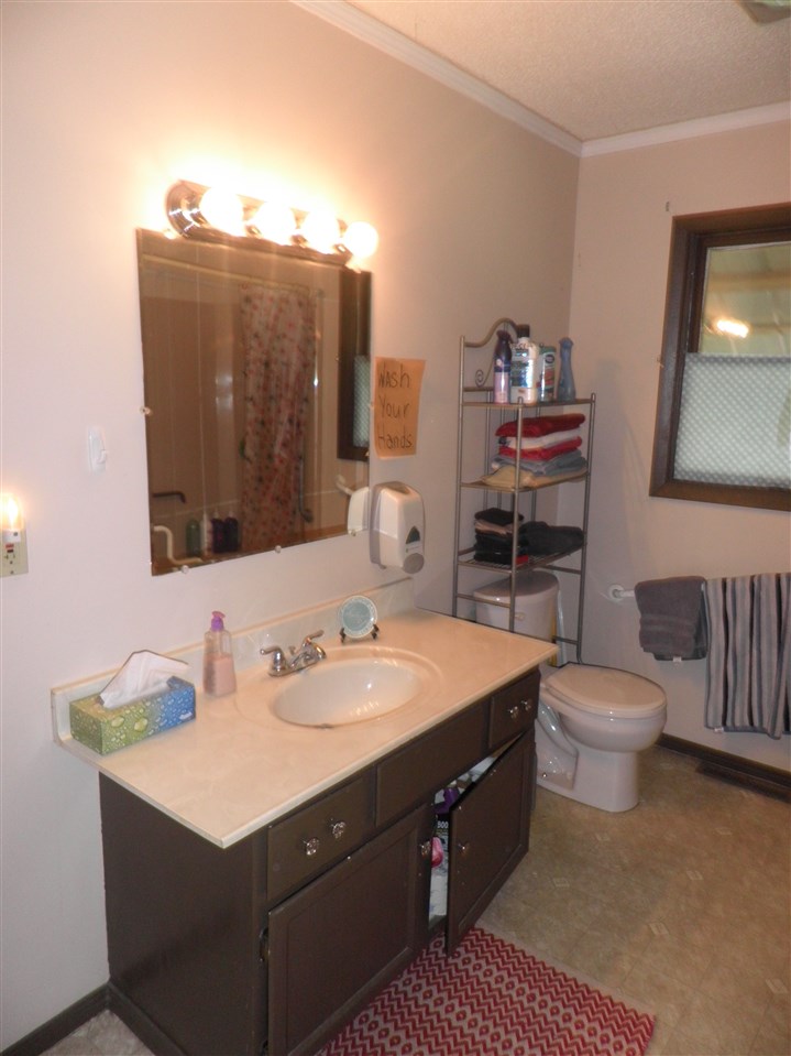3265 Rennie Street Traverse City, MI 49684 - Photo 10 of 31 1817098-9.JPG