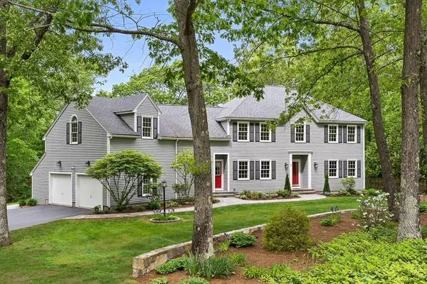 $2,100,000 | 1 Woronoco Drive, Natick, MA 01760