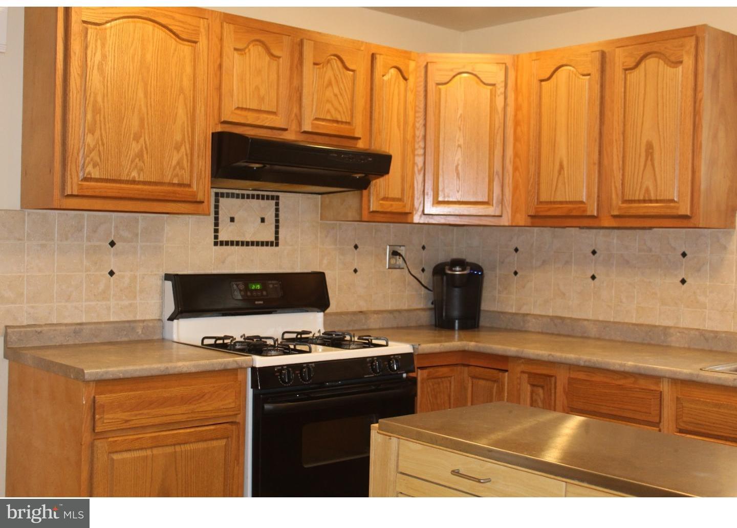 635 Arbor Road Cheltenham, PA 19012 - Photo 7 of 24 Kitchen