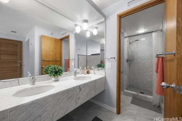 $5,600 | 1330 Ala Moana Boulevard, Unit 3306, Honolulu, HI 96814