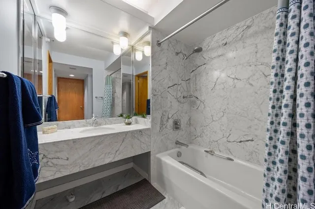 $5,600 | 1330 Ala Moana Boulevard, Unit 3306, Honolulu, HI 96814