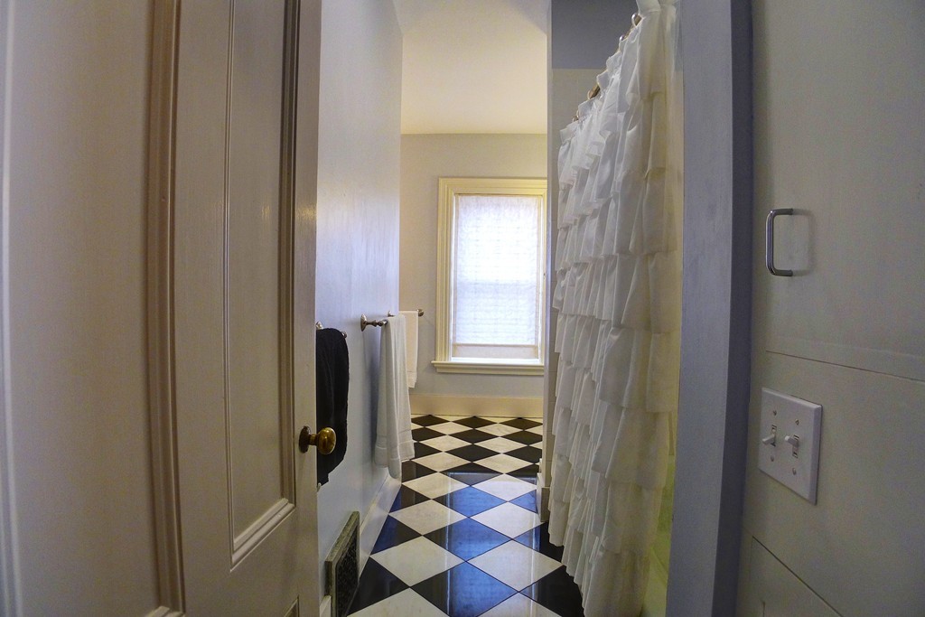 16 Williams Street Salem, MA 01970 - Photo 19 of 30