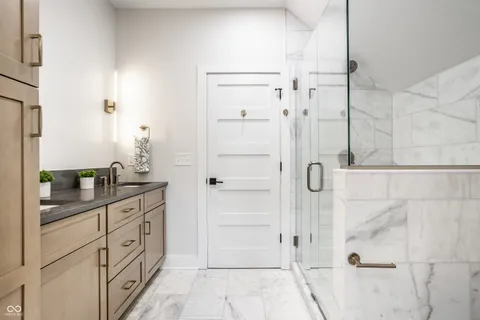 $550,000 | 3868 North Park Avenue, Indianapolis, IN 46205