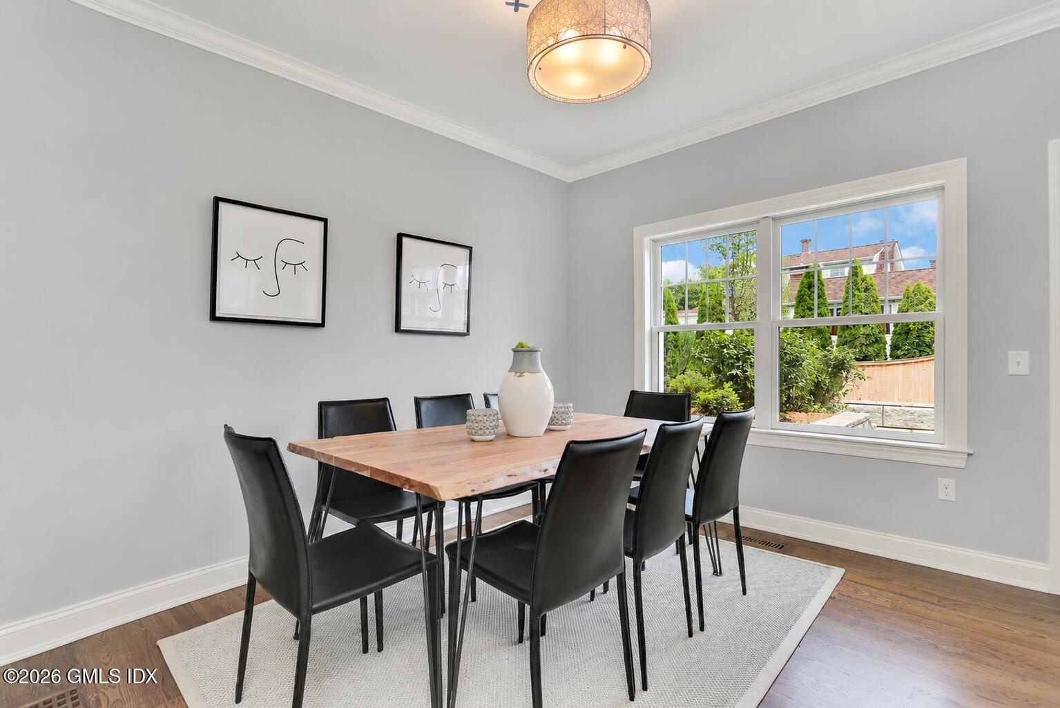 8 View Street, Unit 7 Greenwich, CT 06830 - Photo 5 of 26 View DR 7 & 9