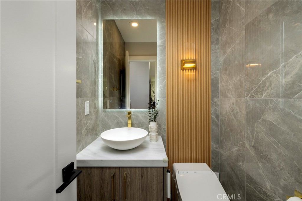 5 Santa Lucia Dana Point, CA 92629 - Photo 23 of 57