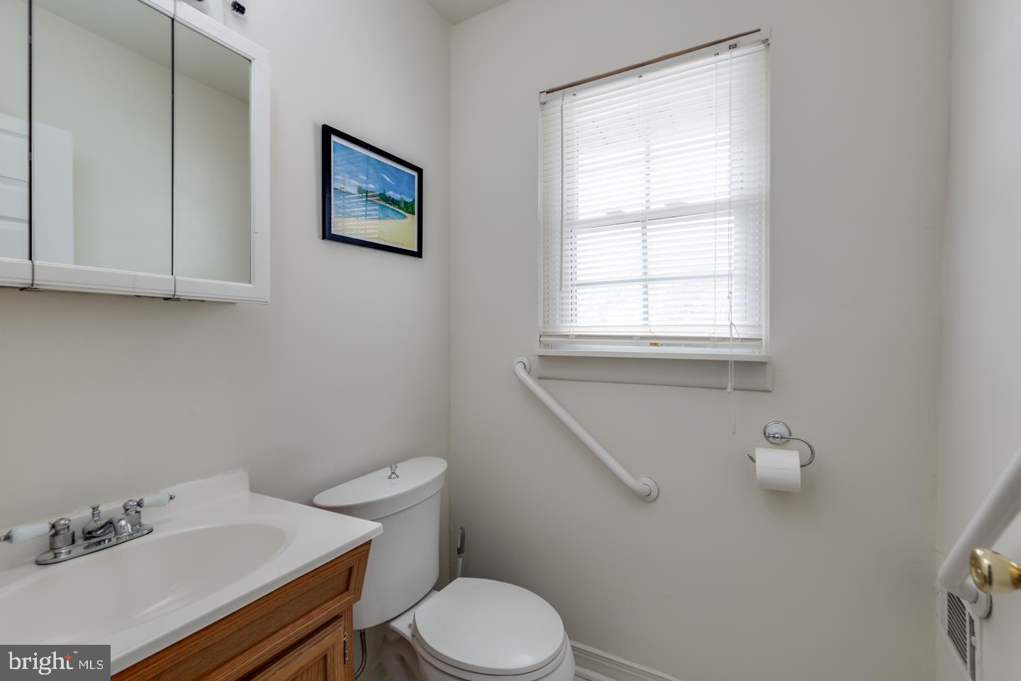 57 Country Club Road Turnersville, NJ 08012 - Photo 15 of 27 powder room