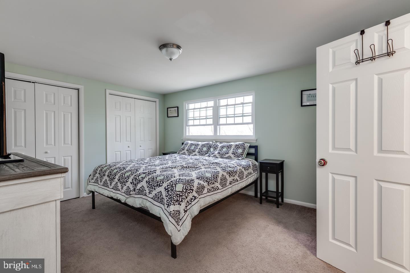 57 Country Club Road Turnersville, NJ 08012 - Photo 18 of 27 master bedroom