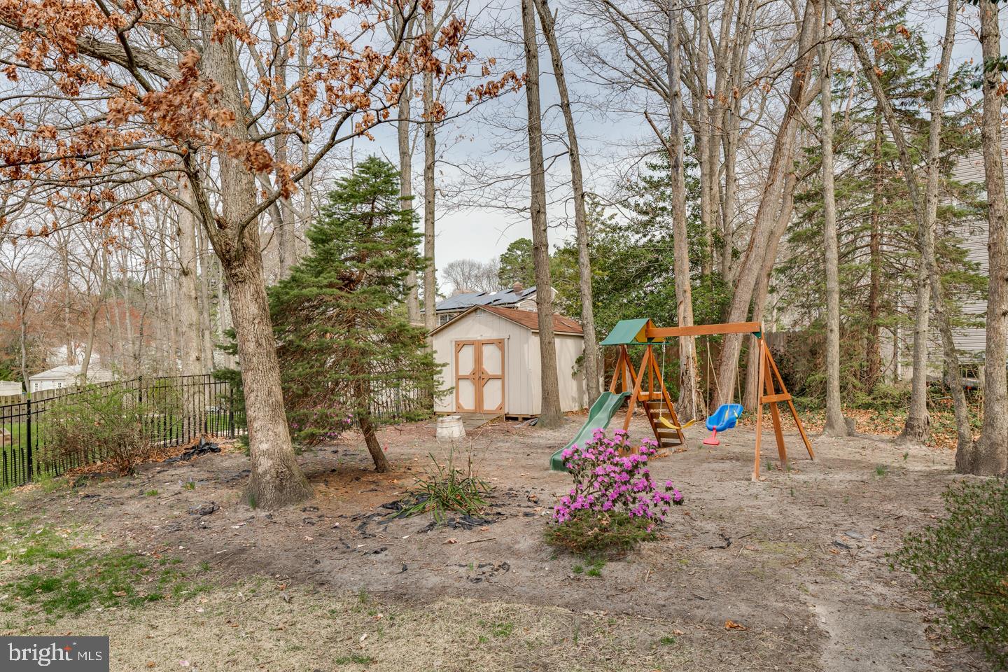 57 Country Club Road Turnersville, NJ 08012 - Photo 25 of 27 back yard