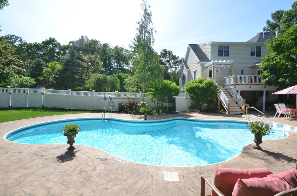 2 High Ridge Circle Franklin, MA 02038 - Photo 28 of 30 Gallery Image 28