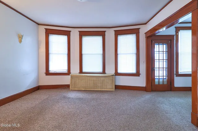 $450,000 | 669 Washington Avenue, Albany, NY 12206