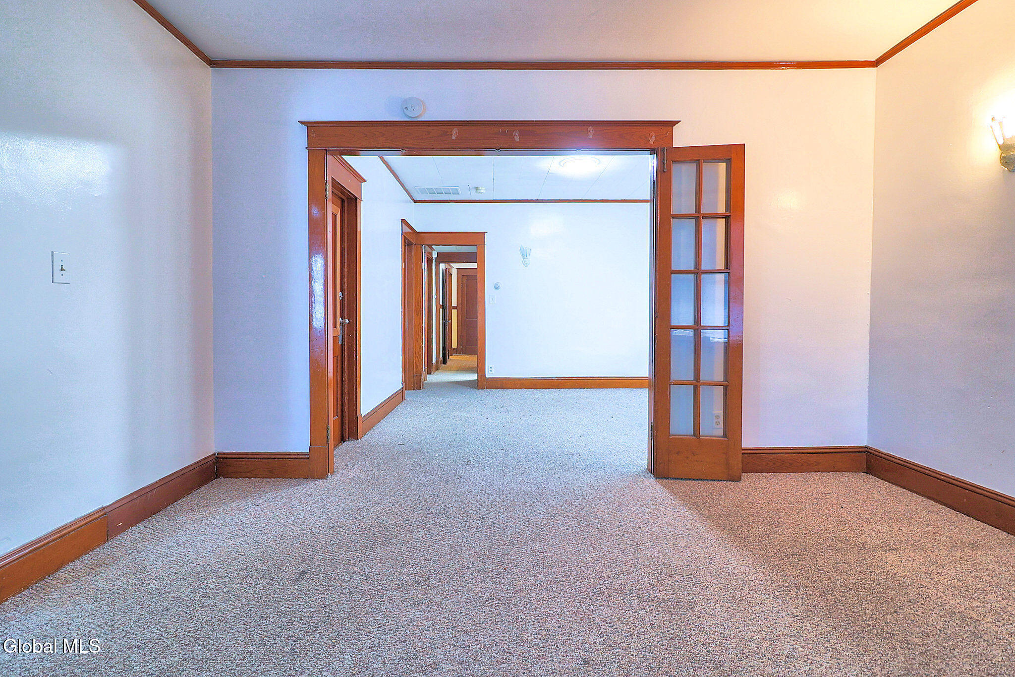 669 Washington Avenue Albany, NY 12206 - Photo 17 of 37 669WashingtonAve-010