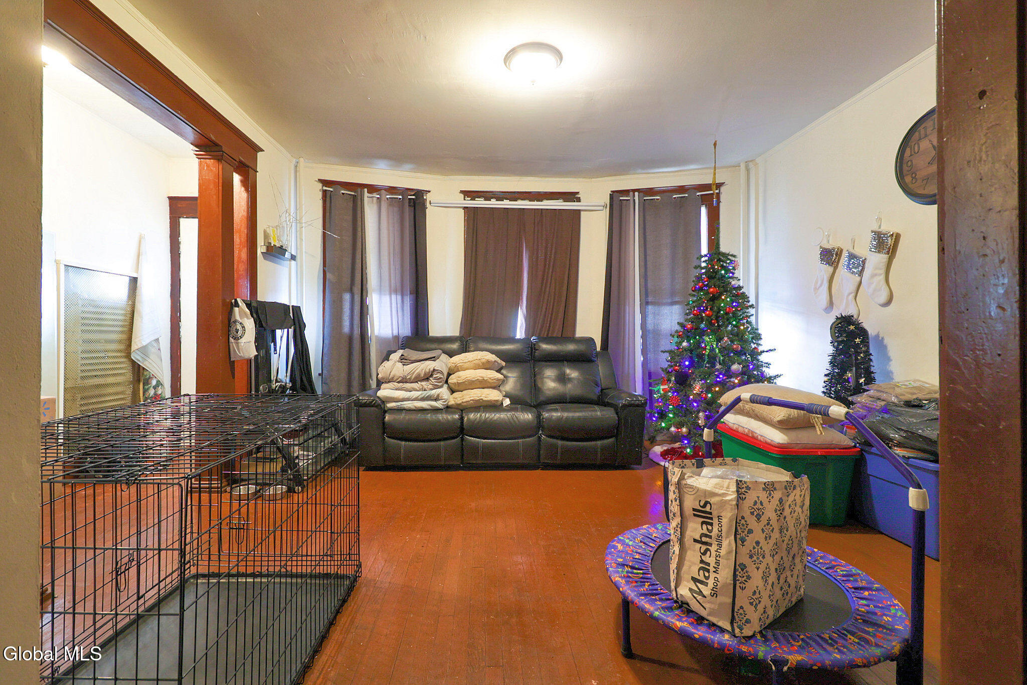 669 Washington Avenue Albany, NY 12206 - Photo 5 of 37 669WashingtonAve-007