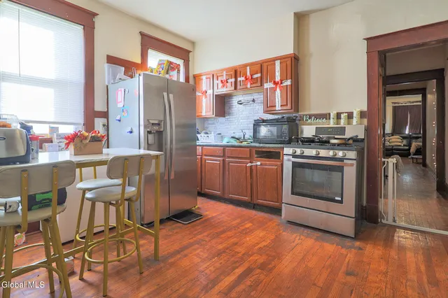 $450,000 | 669 Washington Avenue, Albany, NY 12206