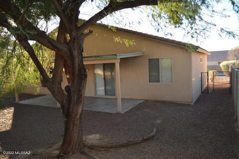 5502 West Red Rock Ridge Street Tucson, AZ 85742 - Photo 30 of 33