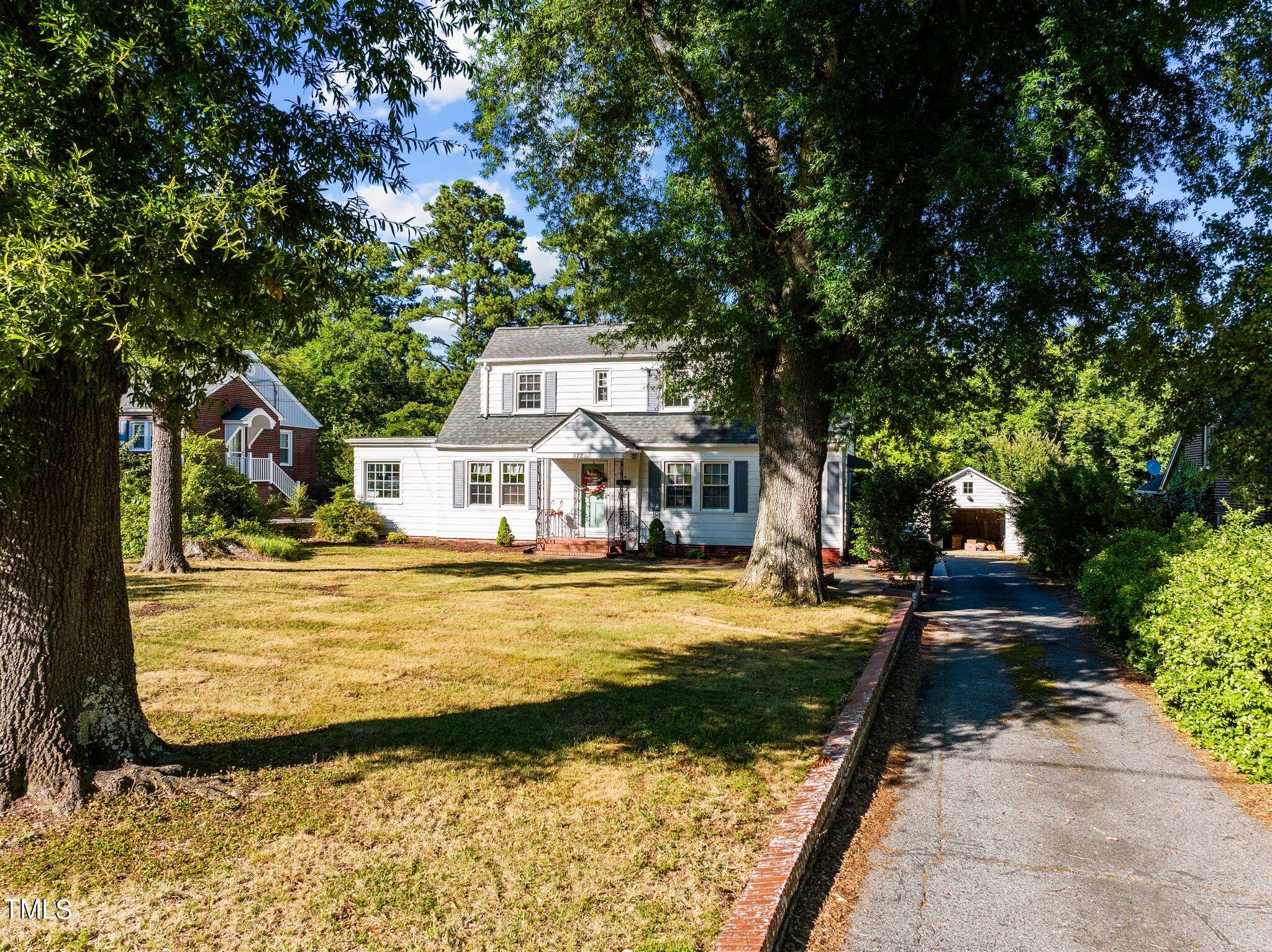 522 Gordon Street Roxboro, NC 27573 - Photo 6 of 40 37-web-or-mls-DJI_20240701175747_0994_D