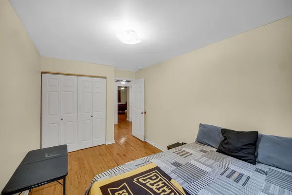 $160,000 | 16913 Western Avenue, Hazel Crest, IL 60429
