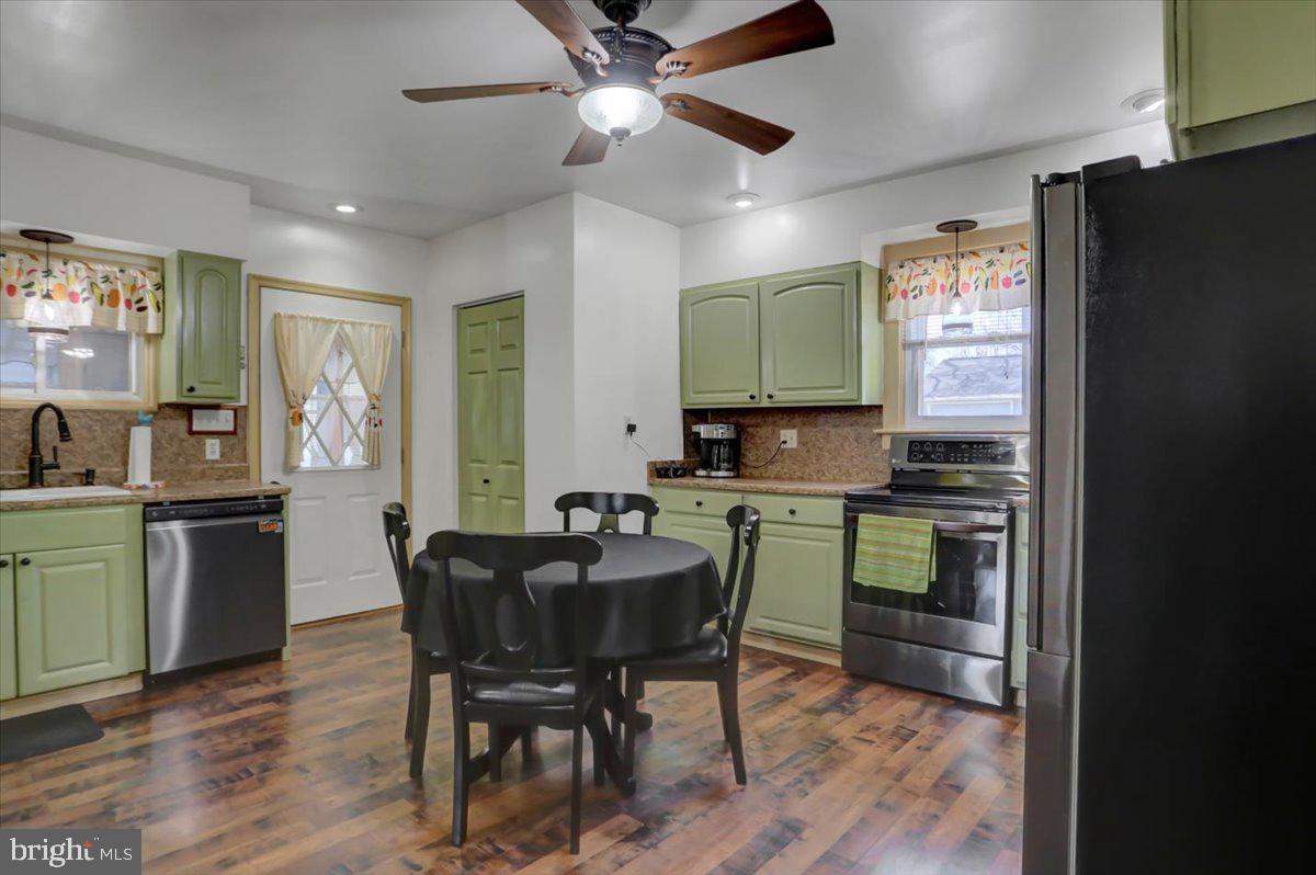 12089 Scott Road Waynesboro, PA 17268 - Photo 14 of 37 Gallery Image 14