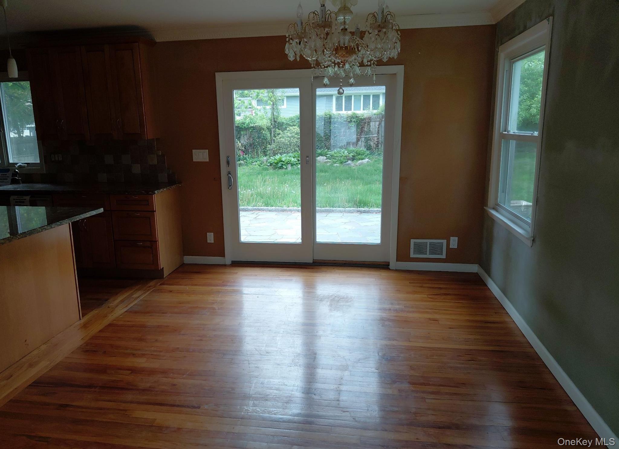 15 S Road White Plains, NY 10603 - Photo 5 of 15