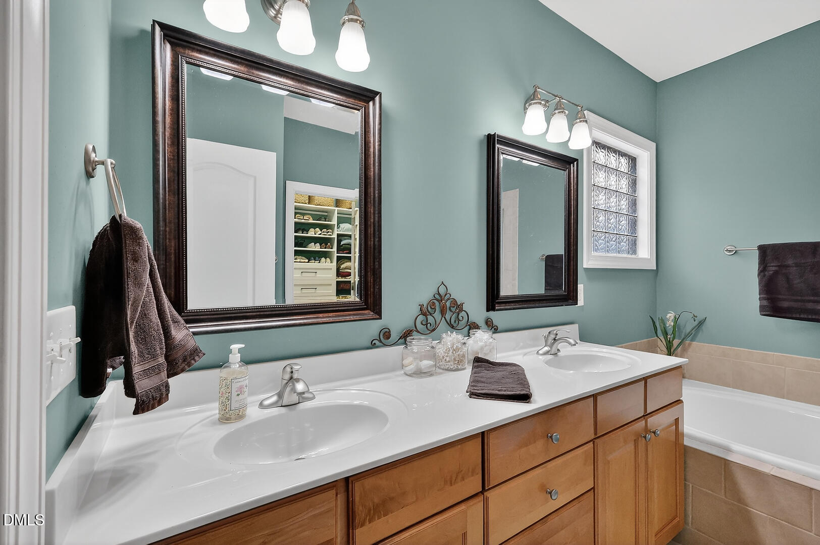 4221 Falls River Avenue Raleigh, NC 27614 - Photo 29 of 50 Dual Vanities
