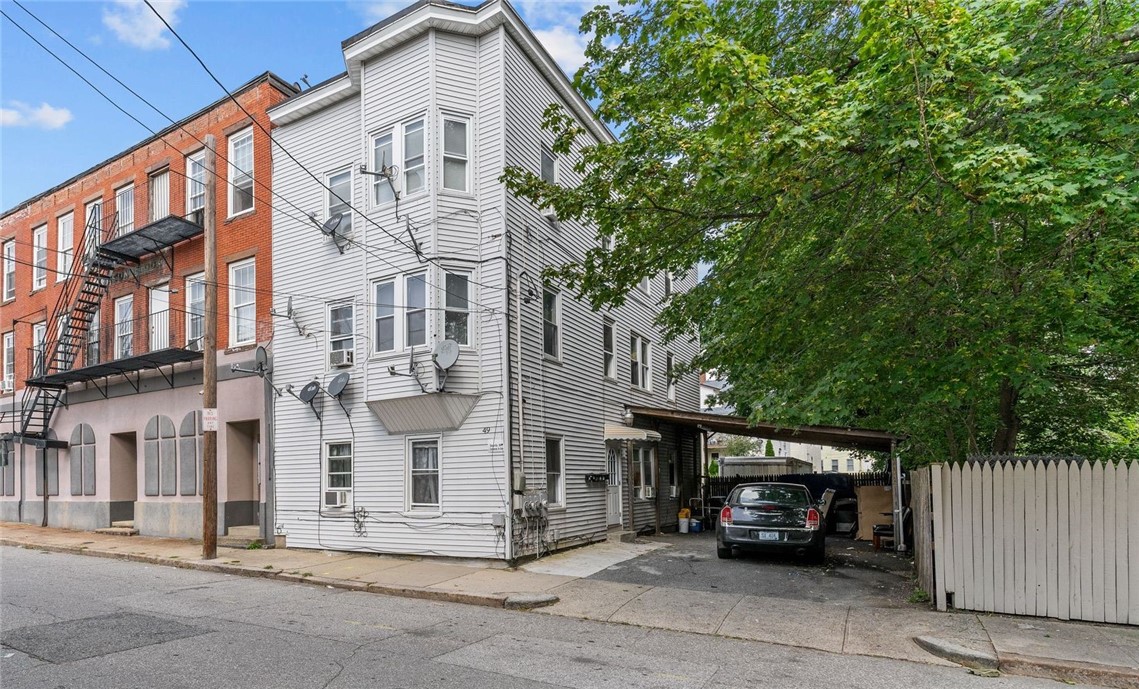 49 Central Street Central Falls, RI 02863 - Photo 2 of 32