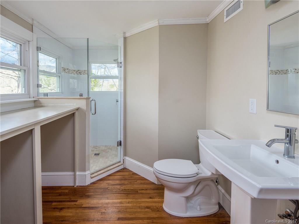 27 Mountain View Road Asheville, NC 28805 - Photo 15 of 24 Gallery Image 15