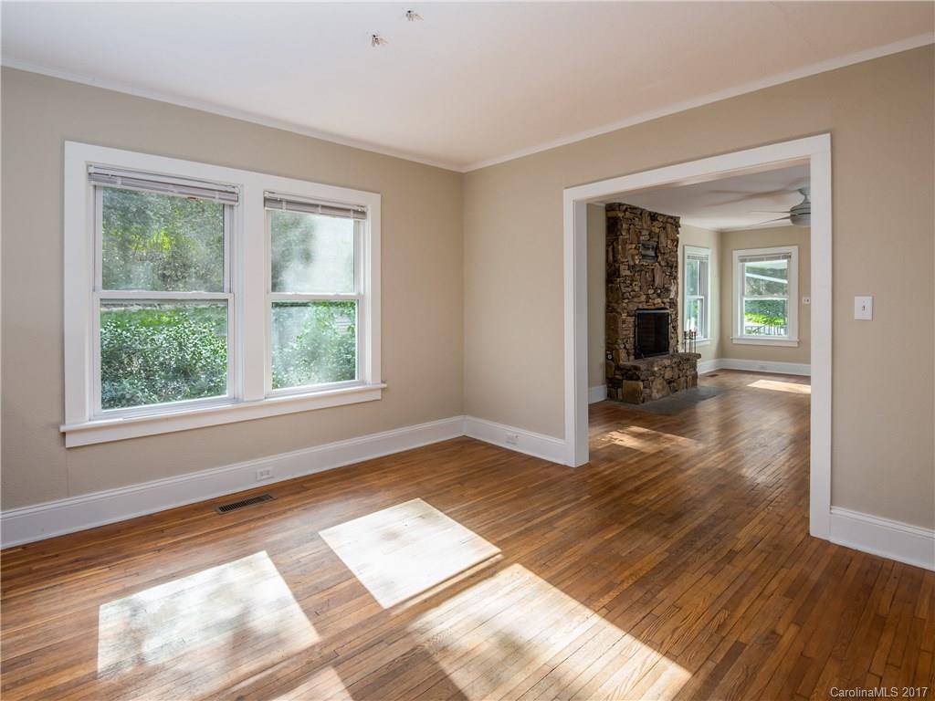 27 Mountain View Road Asheville, NC 28805 - Photo 5 of 24 Gallery Image 5