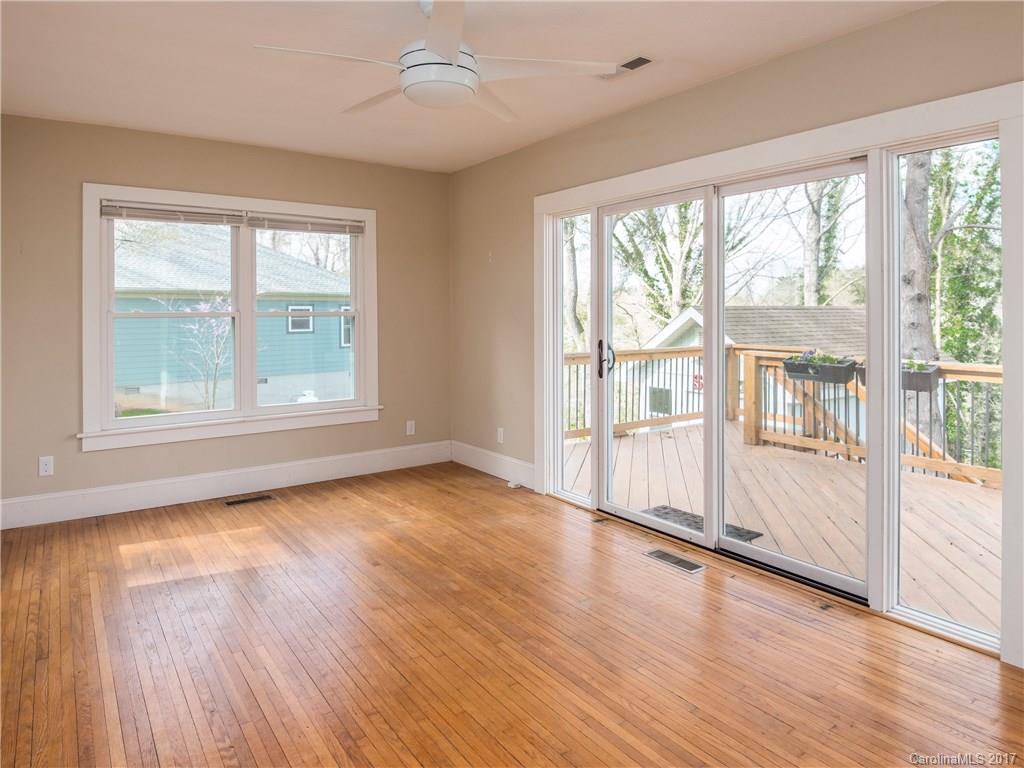 27 Mountain View Road Asheville, NC 28805 - Photo 10 of 24 Gallery Image 10
