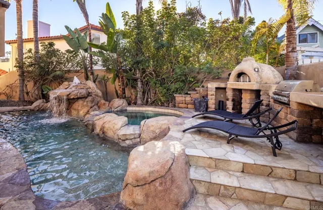 $5,400,000 | 112 La Veta Avenue, Encinitas, CA 92024