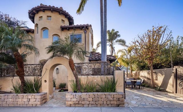 $5,400,000 | 112 La Veta Avenue, Encinitas, CA 92024
